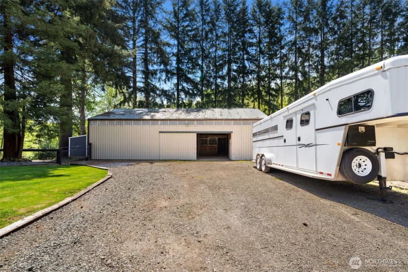 Property photo for 21803 Ne Abernathy Road, Yacolt photo 6