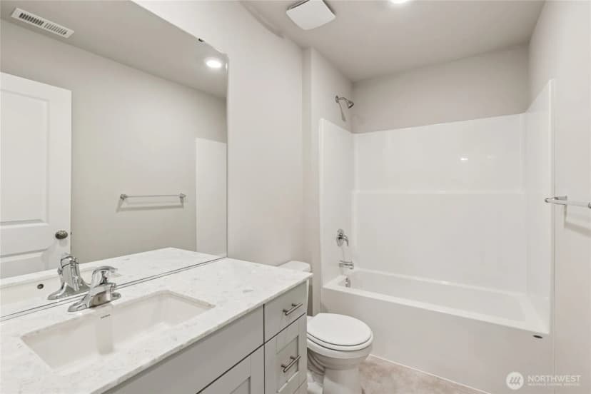Property photo for 2335 Boxcar Street Ne #87, Olympia photo 14