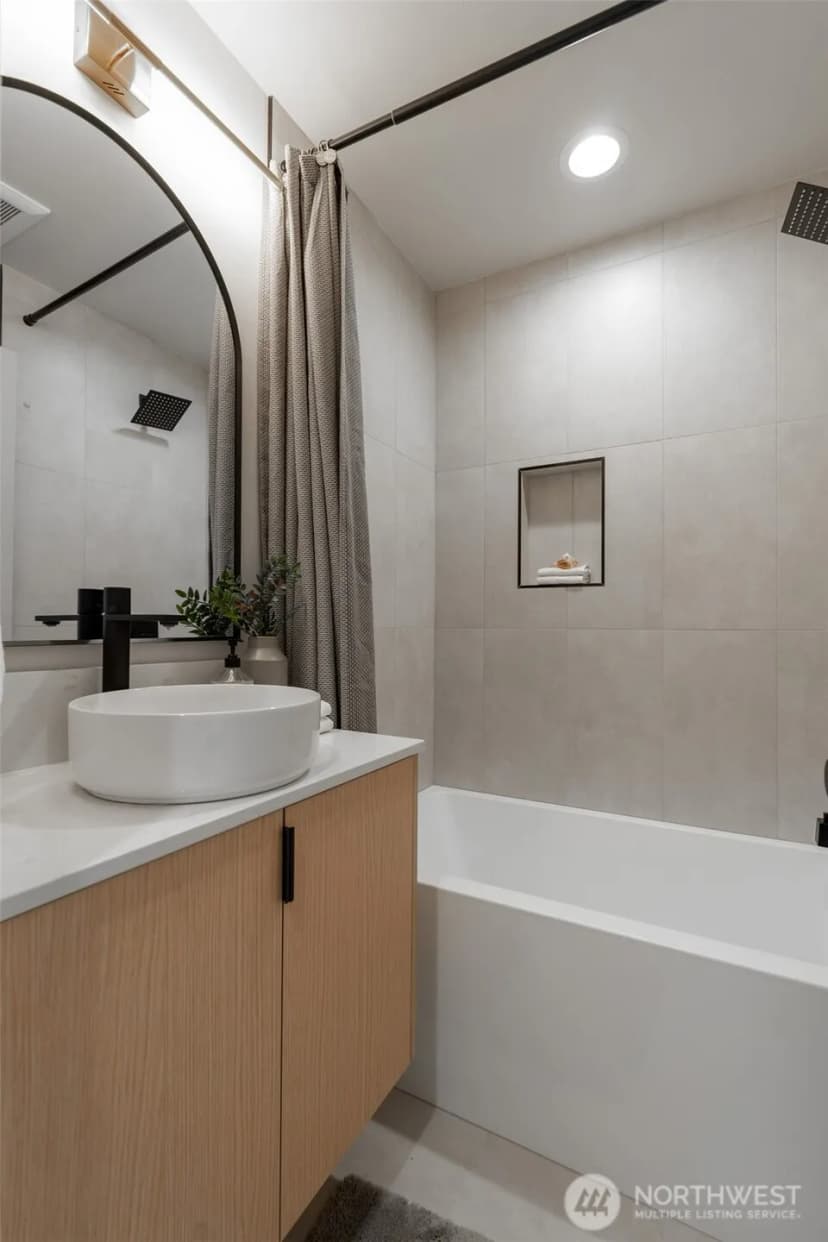Property photo for 2108 15th Avenue S #c, Seattle photo 15