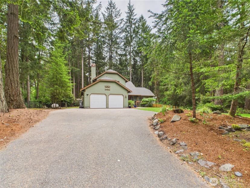 Property photo for 1112 Neah Drive, Fox Island photo 2