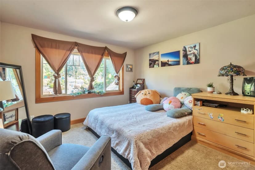 Property photo for 4711 Cleveland Avenue Se, Tumwater photo 20