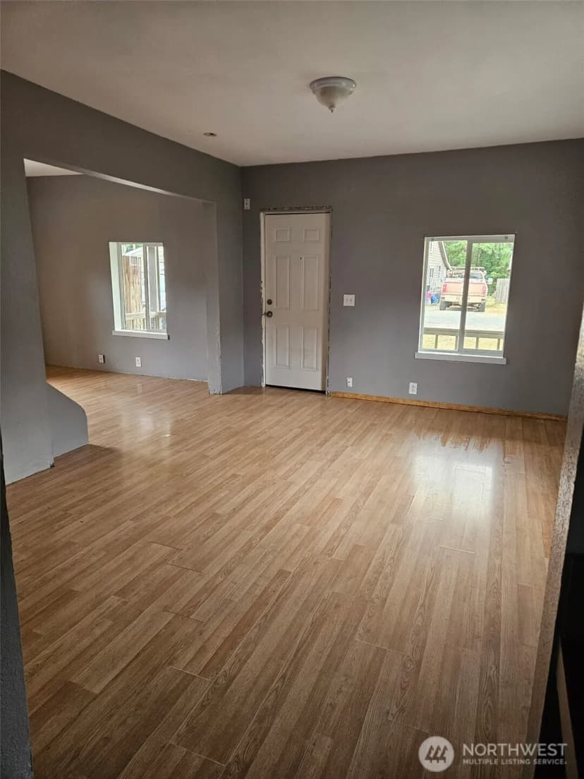 Property photo for 906 Sw Mayer, Winlock photo 2