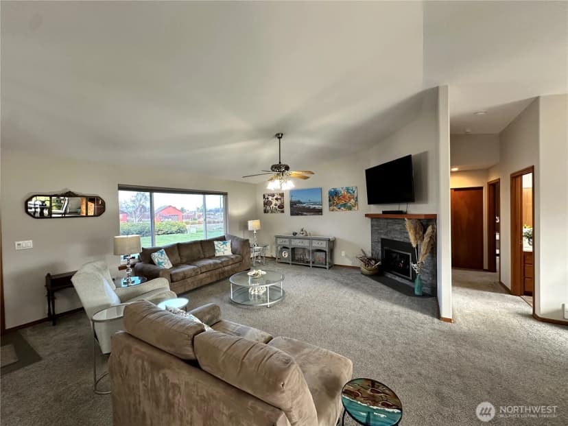 Property photo for 31 Quail Meadows Drive, Sequim photo 6