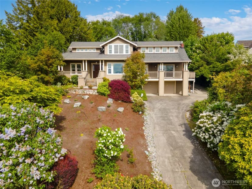 Property photo for 1533 S Sunset Drive, Tacoma
