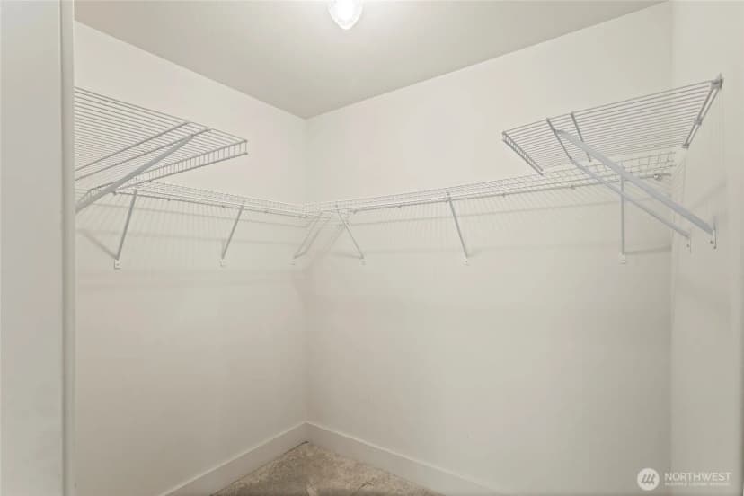 Property photo for 1533 S Sunset Drive, Tacoma photo 29