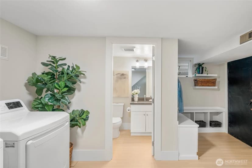 Property photo for 3202 Nw 70th Street, Seattle photo 24