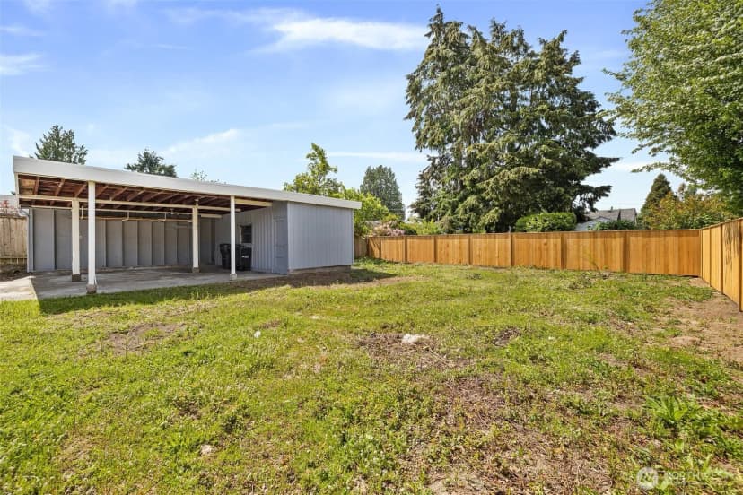 Property photo for 13223 4th Avenue Sw, Burien photo 36