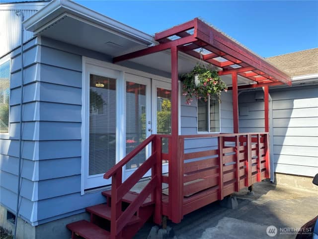 Property photo for 13223 4th Avenue Sw, Burien photo 4