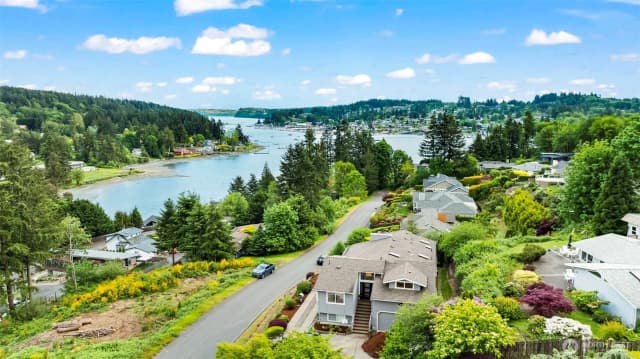 Property photo for 9510 Milton Avenue, Gig Harbor photo 2