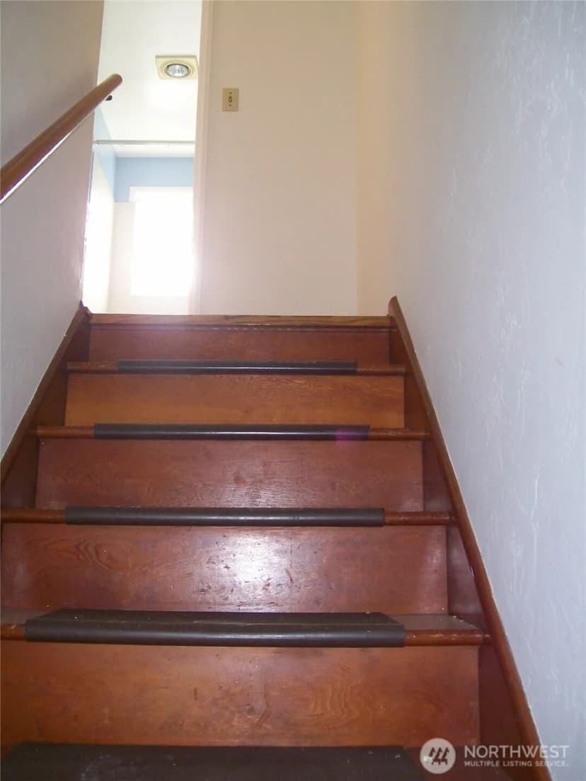 Property photo for 1505 44th Avenue Sw, Seattle photo 11