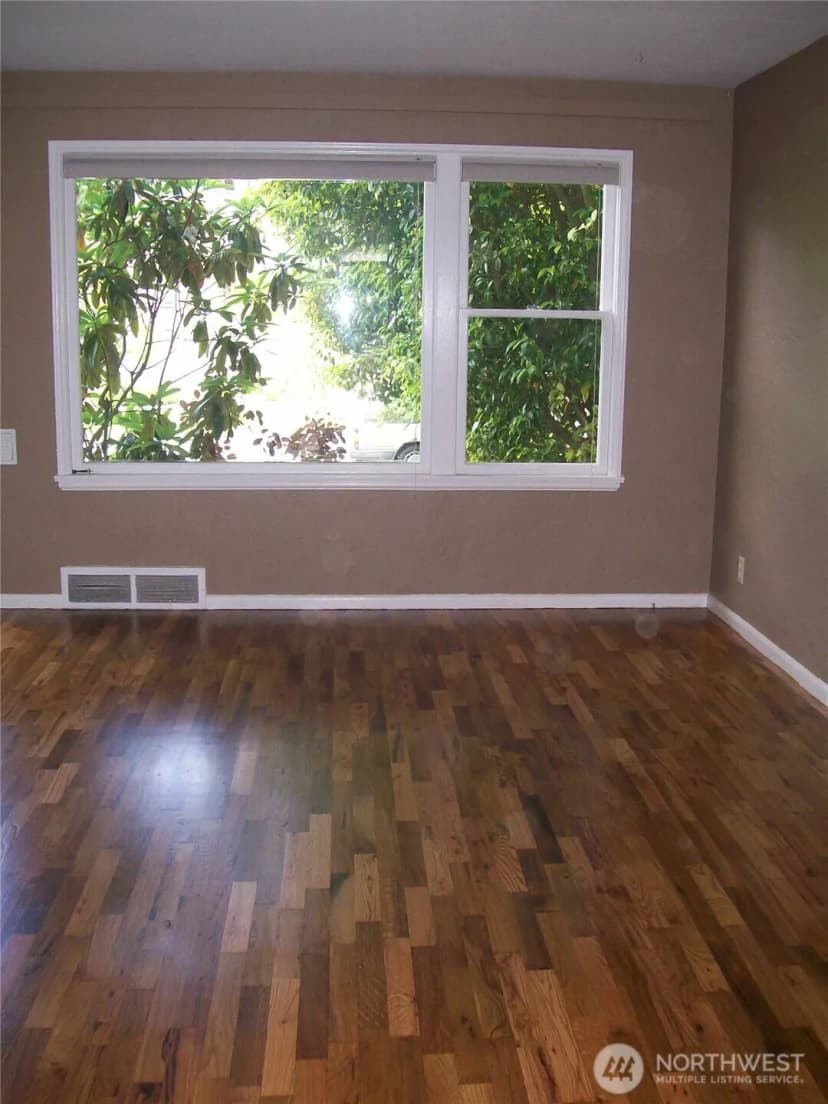 Property photo for 1505 44th Avenue Sw, Seattle photo 7