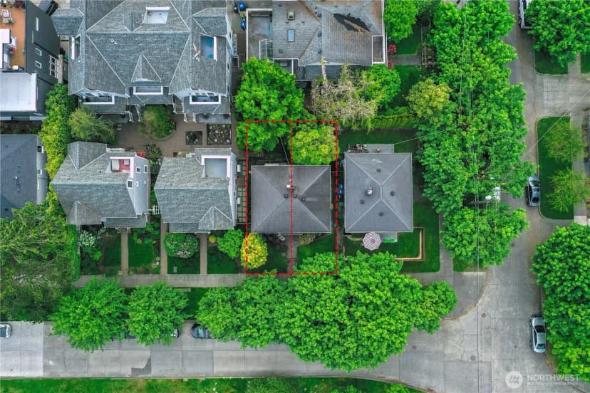 Property photo for 1505 44th Avenue Sw, Seattle photo 16