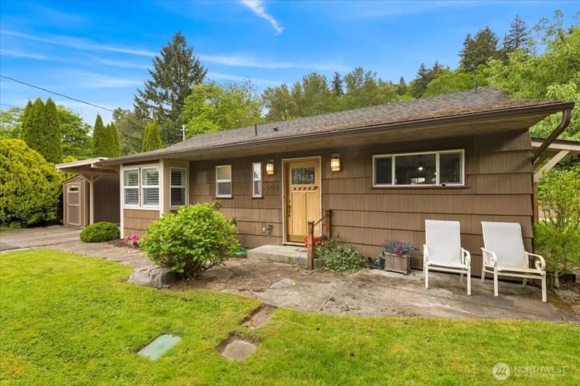 Property photo for 304 Riverview Drive Ne, Auburn photo 4