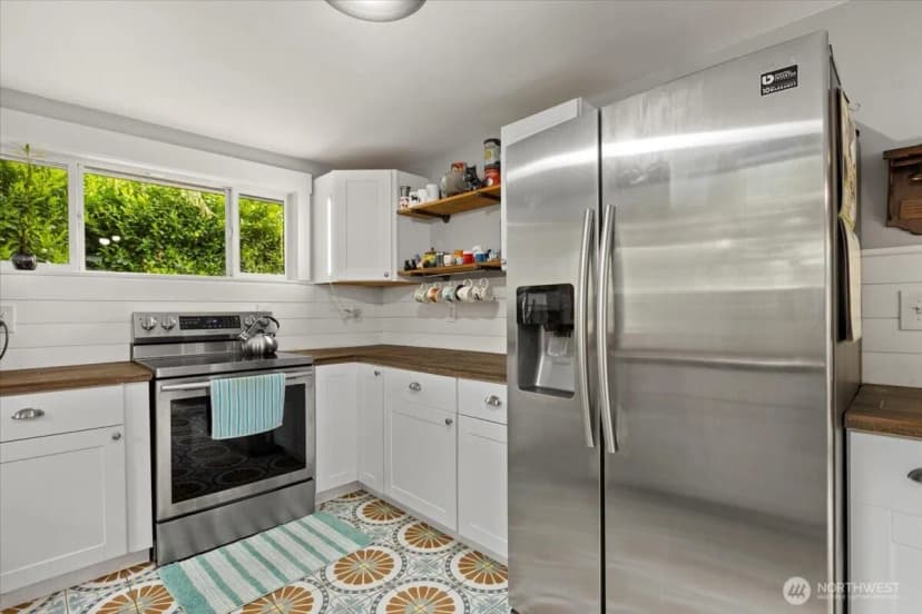 Property photo for 304 Riverview Drive Ne, Auburn photo 11