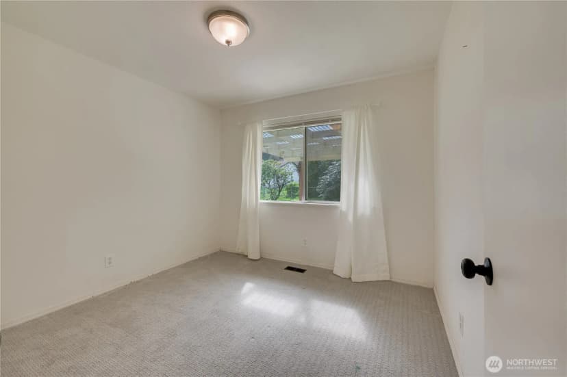 Property photo for 605 W Euclid Avenue, Shelton photo 14