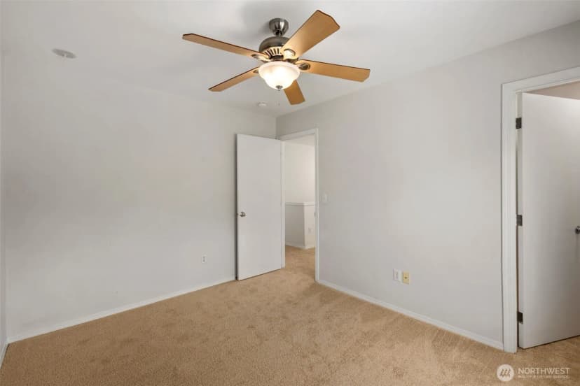 Property photo for 15303 35th Drive Se, Bothell photo 20