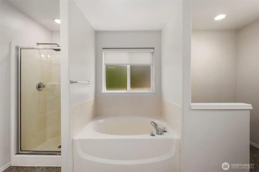 Property photo for 15303 35th Drive Se, Bothell photo 25