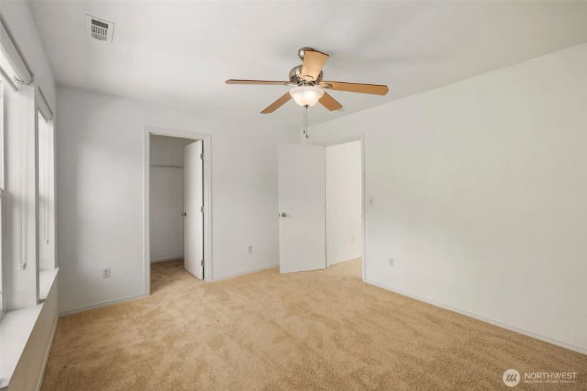 Property photo for 15303 35th Drive Se, Bothell photo 18