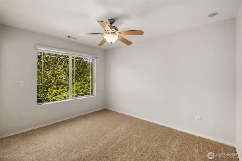 Property photo for 15303 35th Drive Se, Bothell photo 19