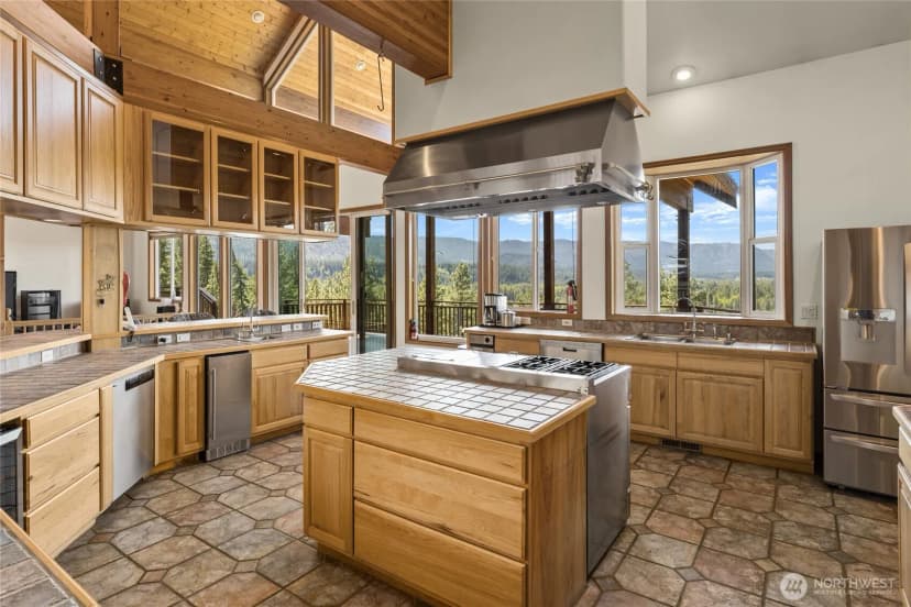 Property photo for 2262 Lambert Road, Cle Elum photo 6