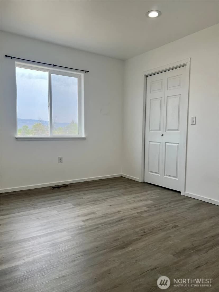 Property photo for 38 Miller Road, Omak photo 16