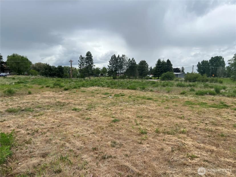 Property photo for 38 Miller Road, Omak photo 20