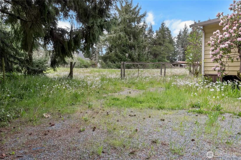 Property photo for 22410 126th Avenue E, Graham photo 38