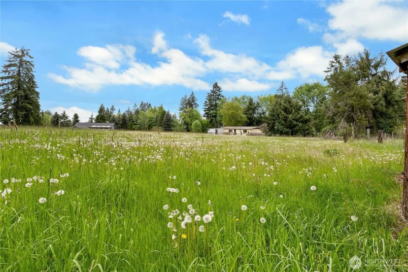 Property photo for 22410 126th Avenue E, Graham photo 33