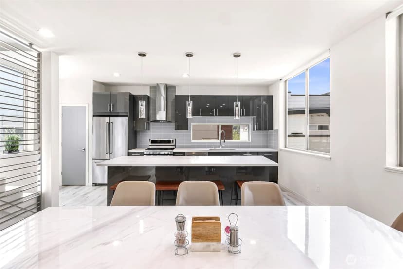 Property photo for 1628 S Lane Street, Seattle photo 11