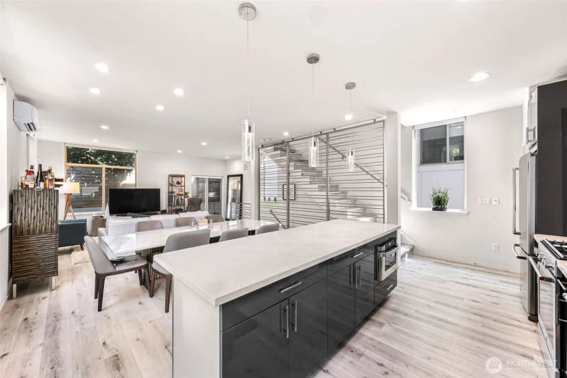 Property photo for 1628 S Lane Street, Seattle photo 18