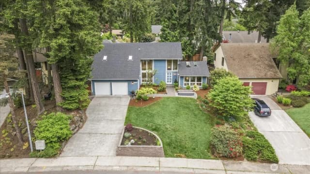 Property photo for 11725 Ne 145th Street, Kirkland photo 3