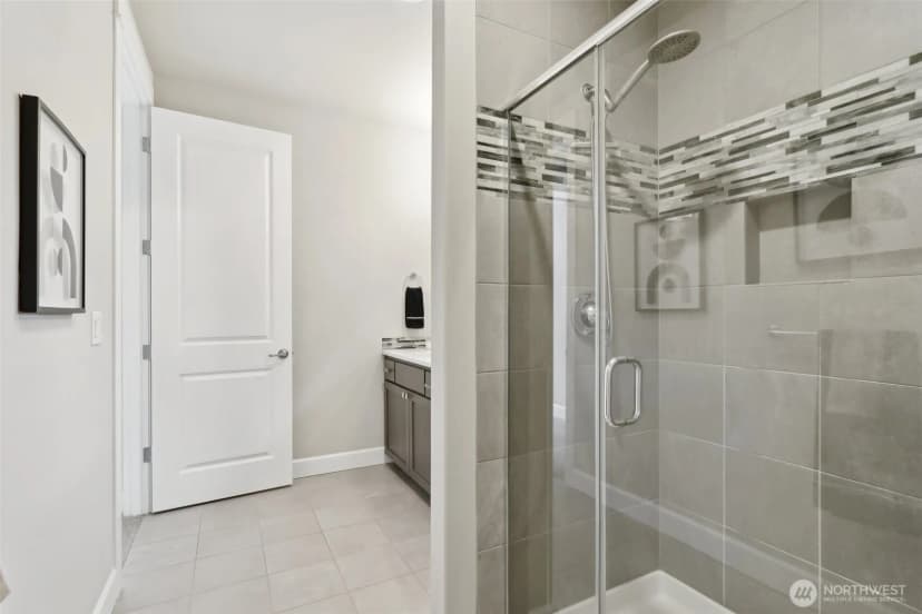 Property photo for 14651 Crestwood Place E, Bonney Lake photo 12