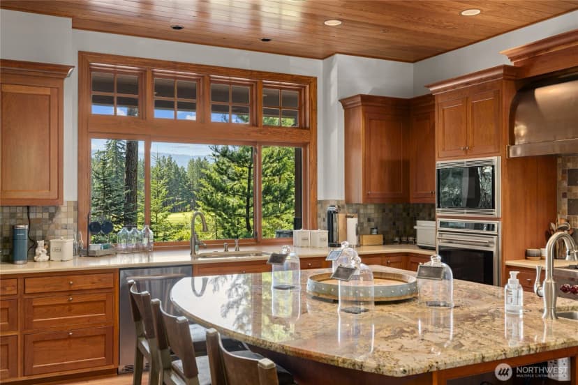 Property photo for 160 Bunchberry Court, Cle Elum photo 8