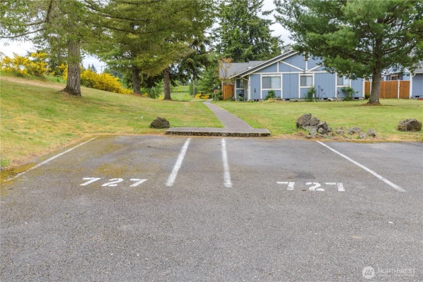 Property photo for 727 Salzburg Lane Se, Olympia photo 18