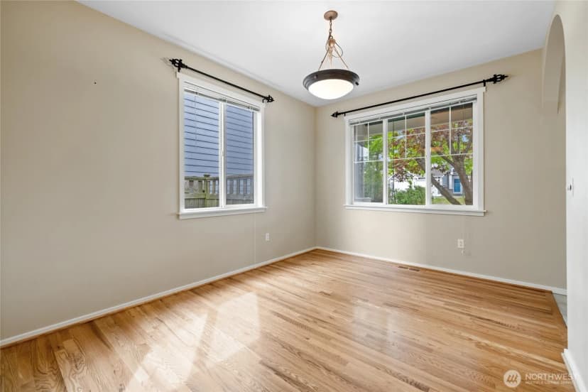 Property photo for 3119 52nd Place Ne, Tacoma photo 16