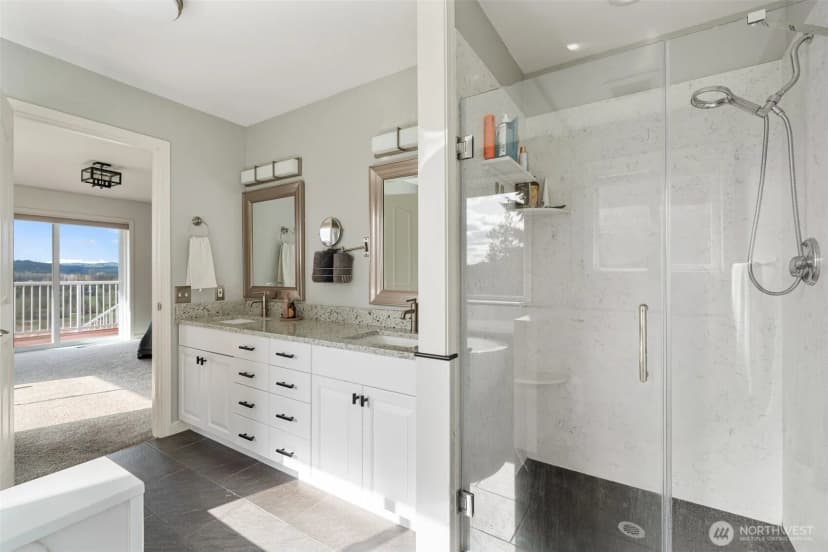 Property photo for 247 Devereese Road, Chehalis photo 19