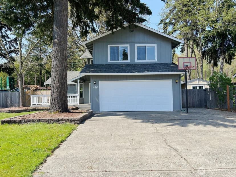 Property photo for 410 Volesky Drive Se, Rainier