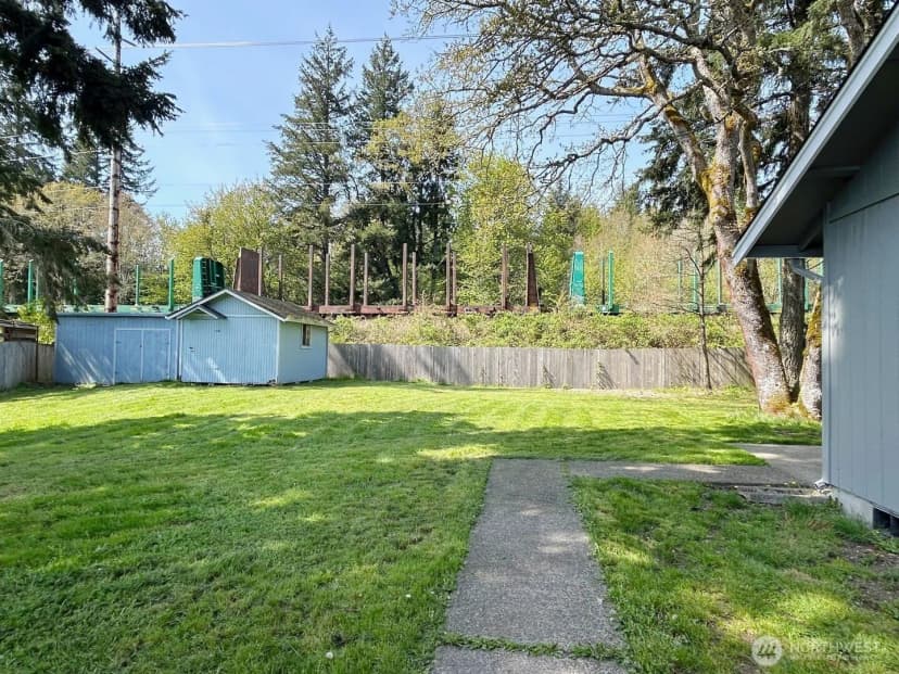 Property photo for 410 Volesky Drive Se, Rainier photo 20
