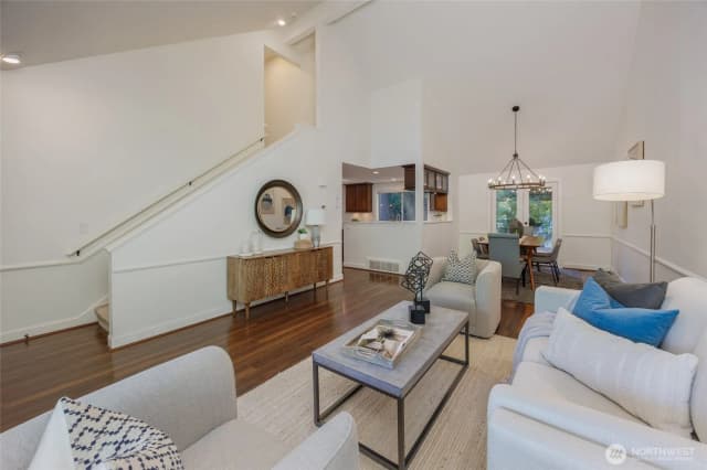 Property photo for 11635 Ne 95th Street, Kirkland photo 5