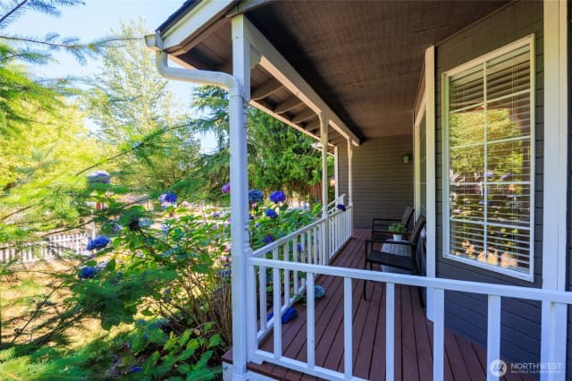 Property photo for 11635 Ne 95th Street, Kirkland photo 2