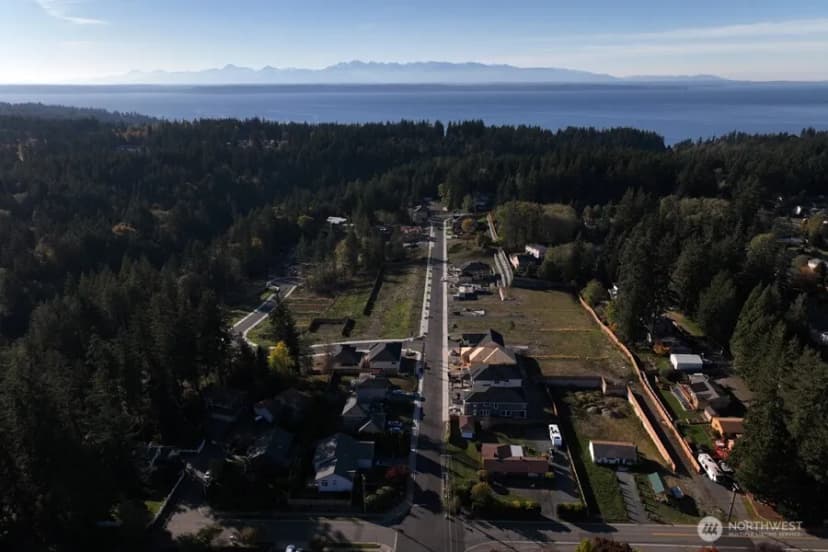 Property photo for 5712 160th Street Sw, Edmonds photo 17