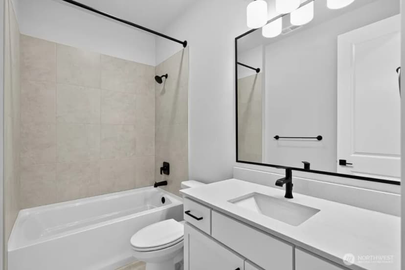 Property photo for 2918 Balsamroot Drive Se, Lacey photo 13
