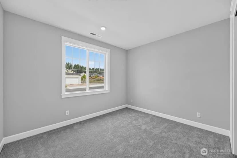 Property photo for 2918 Balsamroot Drive Se, Lacey photo 12