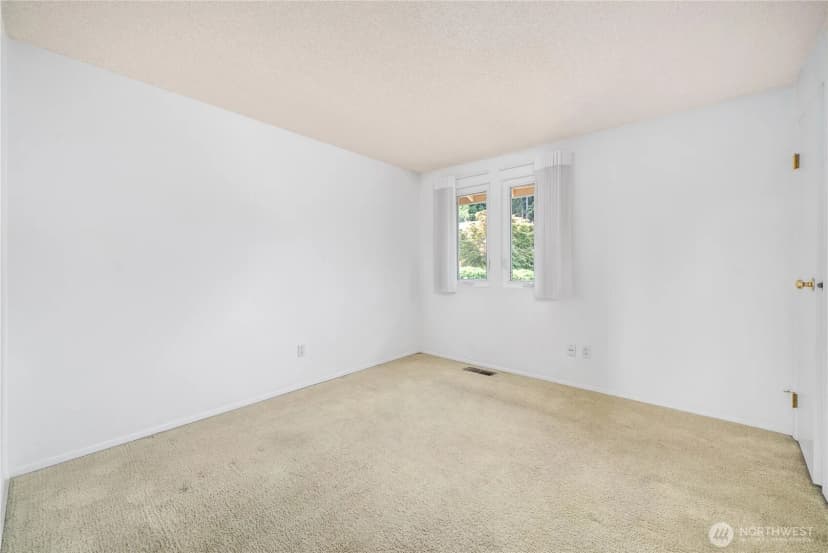 Property photo for 32522 42nd Place Sw, Federal Way photo 28