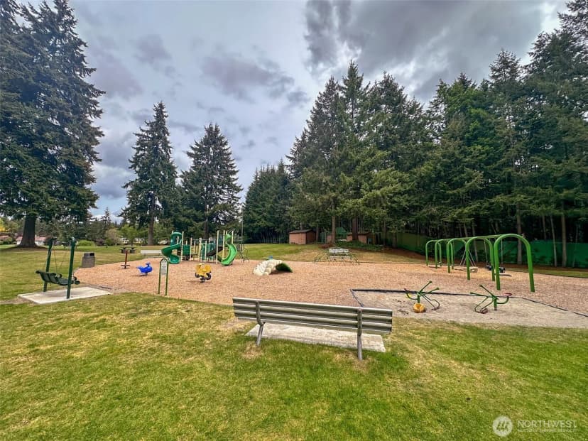 Property photo for 32522 42nd Place Sw, Federal Way photo 40