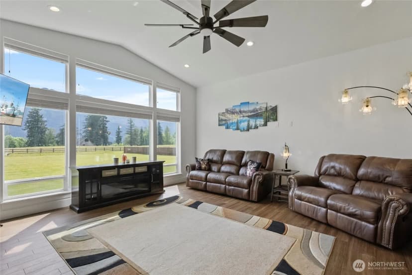 Property photo for 7456 Windsong Lane, Sedro Woolley photo 10