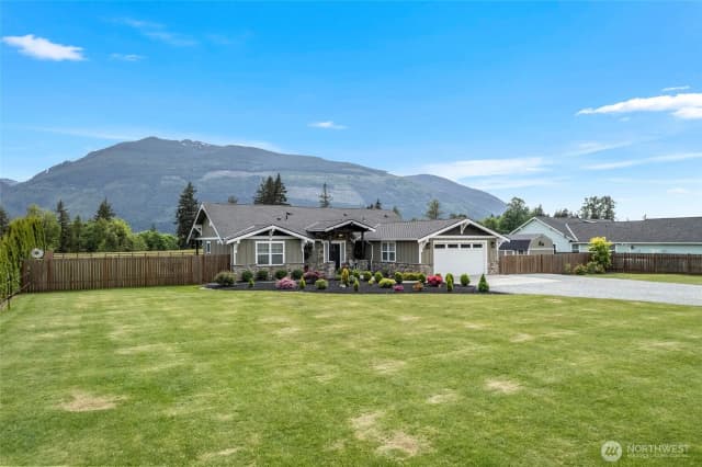 Property photo for 7456 Windsong Lane, Sedro Woolley photo 2
