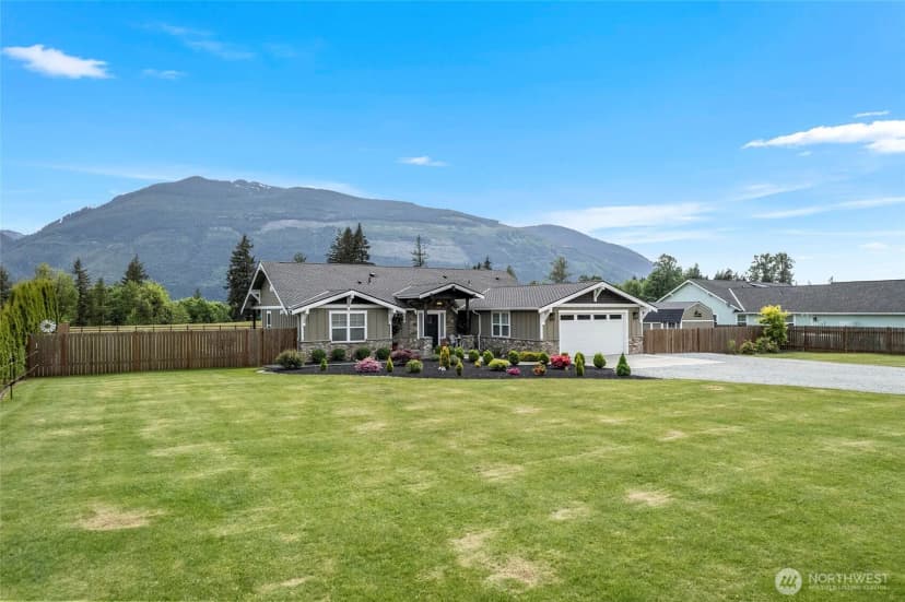 Property photo for 7456 Windsong Lane, Sedro Woolley photo 2