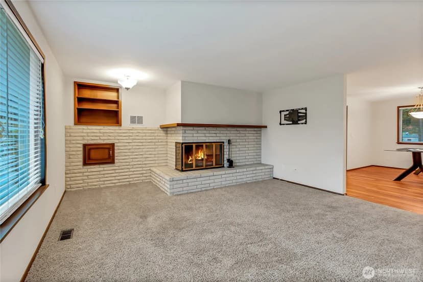 Property photo for 16820 36th Avenue E, Tacoma photo 9