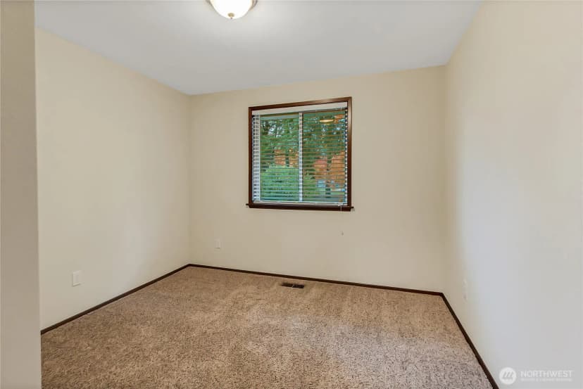 Property photo for 16820 36th Avenue E, Tacoma photo 20